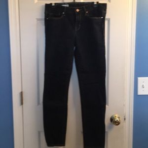 Dark Wash Women’s Skinny Jeans